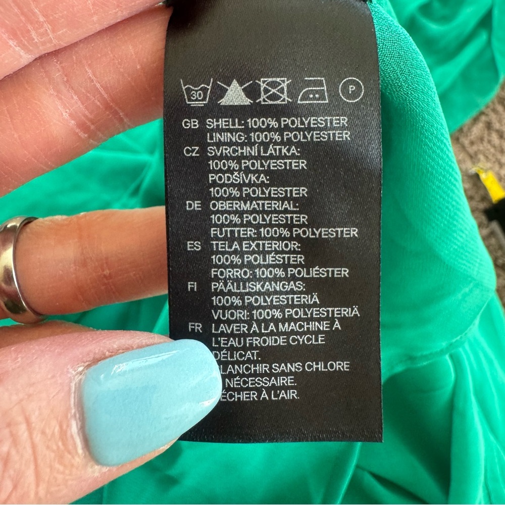 H&M One-Shoulder DRESS Green Pleated Chiffon Asymmetrical Hem Bridesmaid 4 - Picture 5 of 11